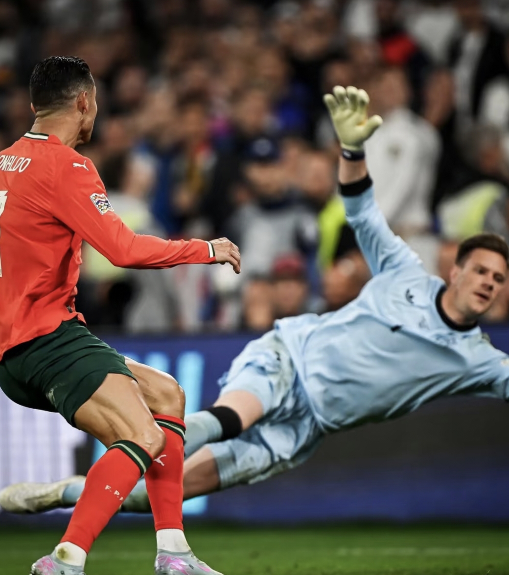 罗马轻取希腊，C罗统治全场