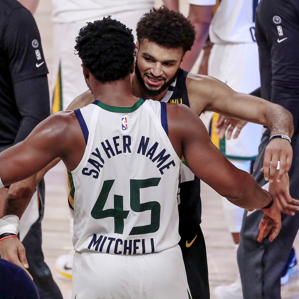 辽宁队力克掘金,米切尔高光表现 辽宁队力克掘金,米切尔高光表现