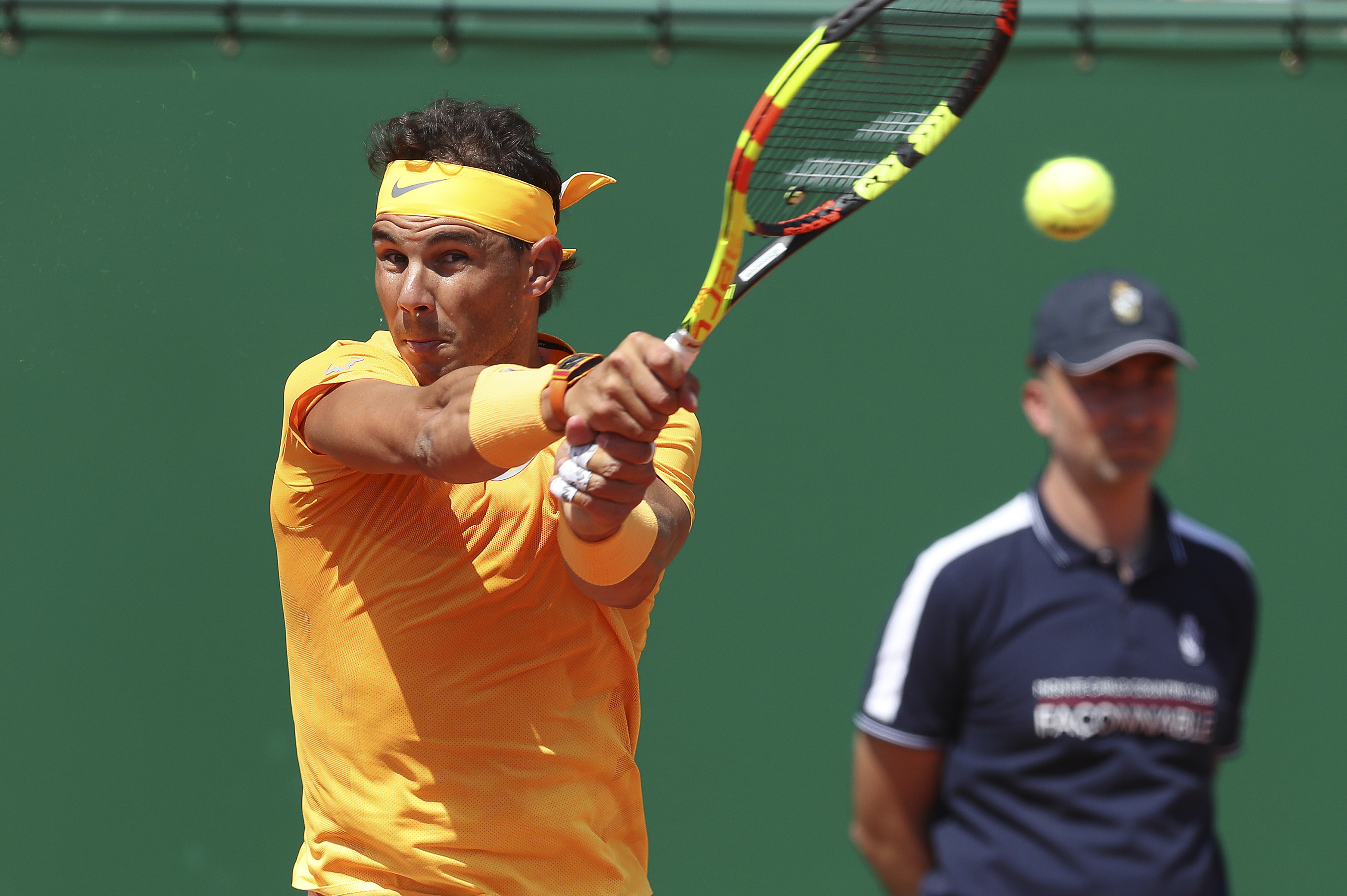 蒙特卡洛大师赛险胜美网，纳达尔点燃赛场