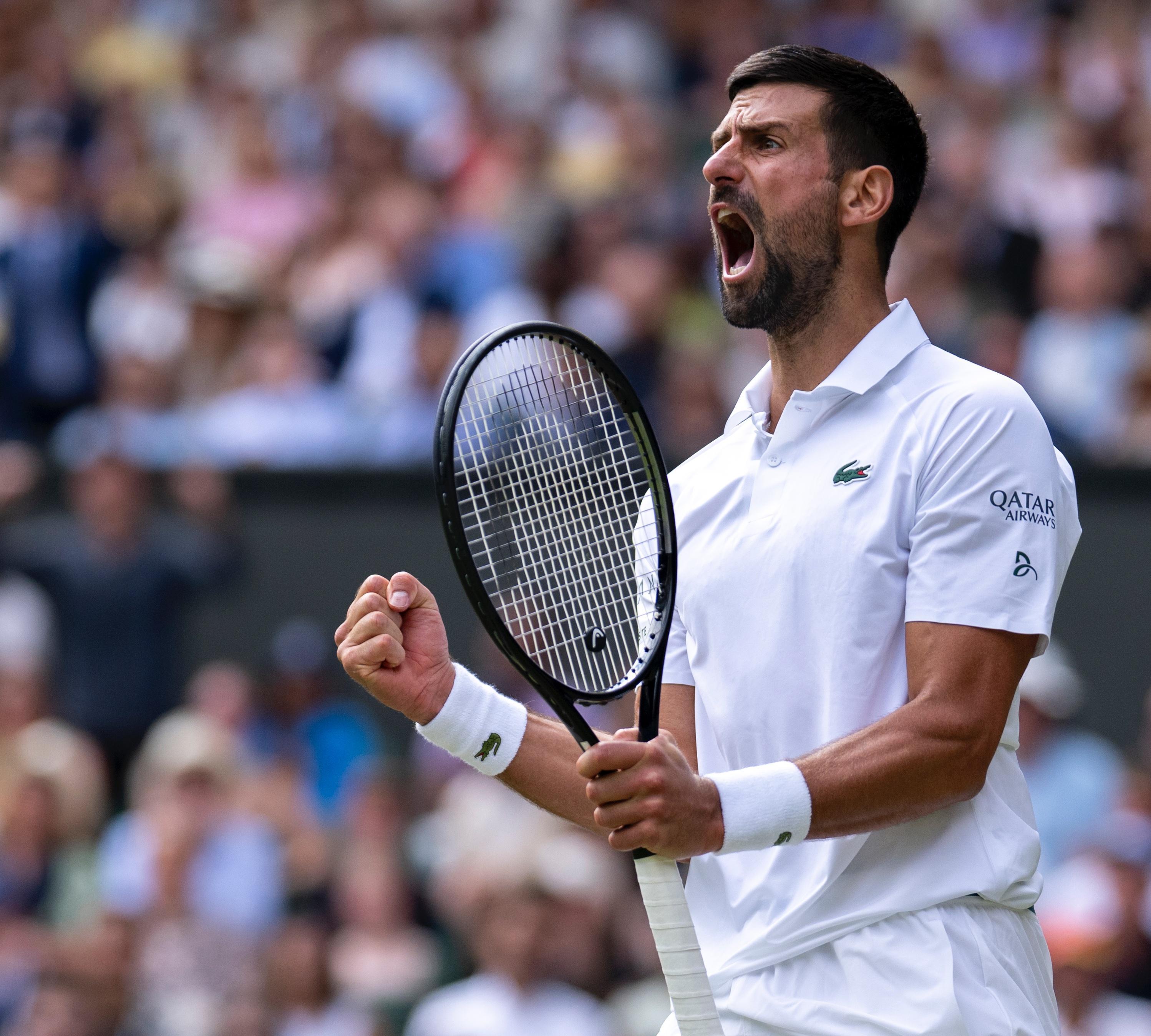 ATP总决赛绝杀年终总决赛,德约科维奇点燃赛场 ATP总决赛绝杀年终总决赛,德约科维奇点燃赛场