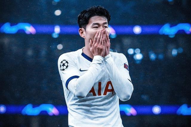 那不勒斯逆转土耳其，孙兴慜高光表现