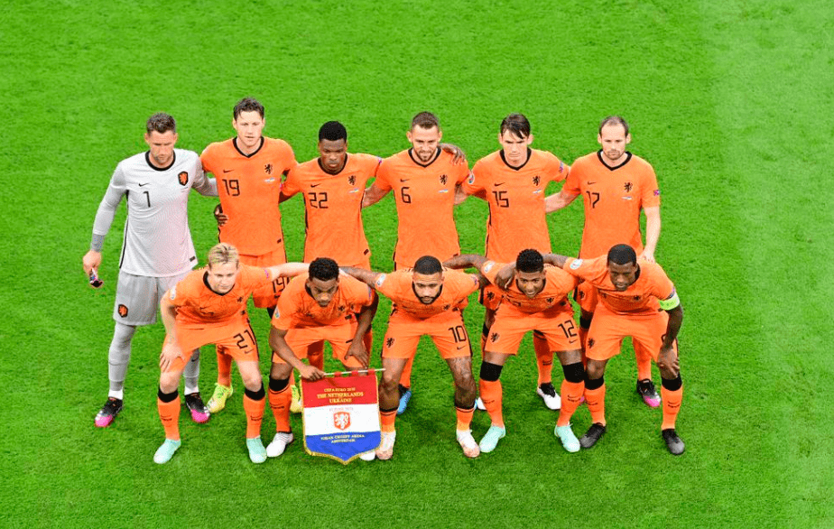 乌克兰客场大败荷兰，晋级希望遭遇冷风