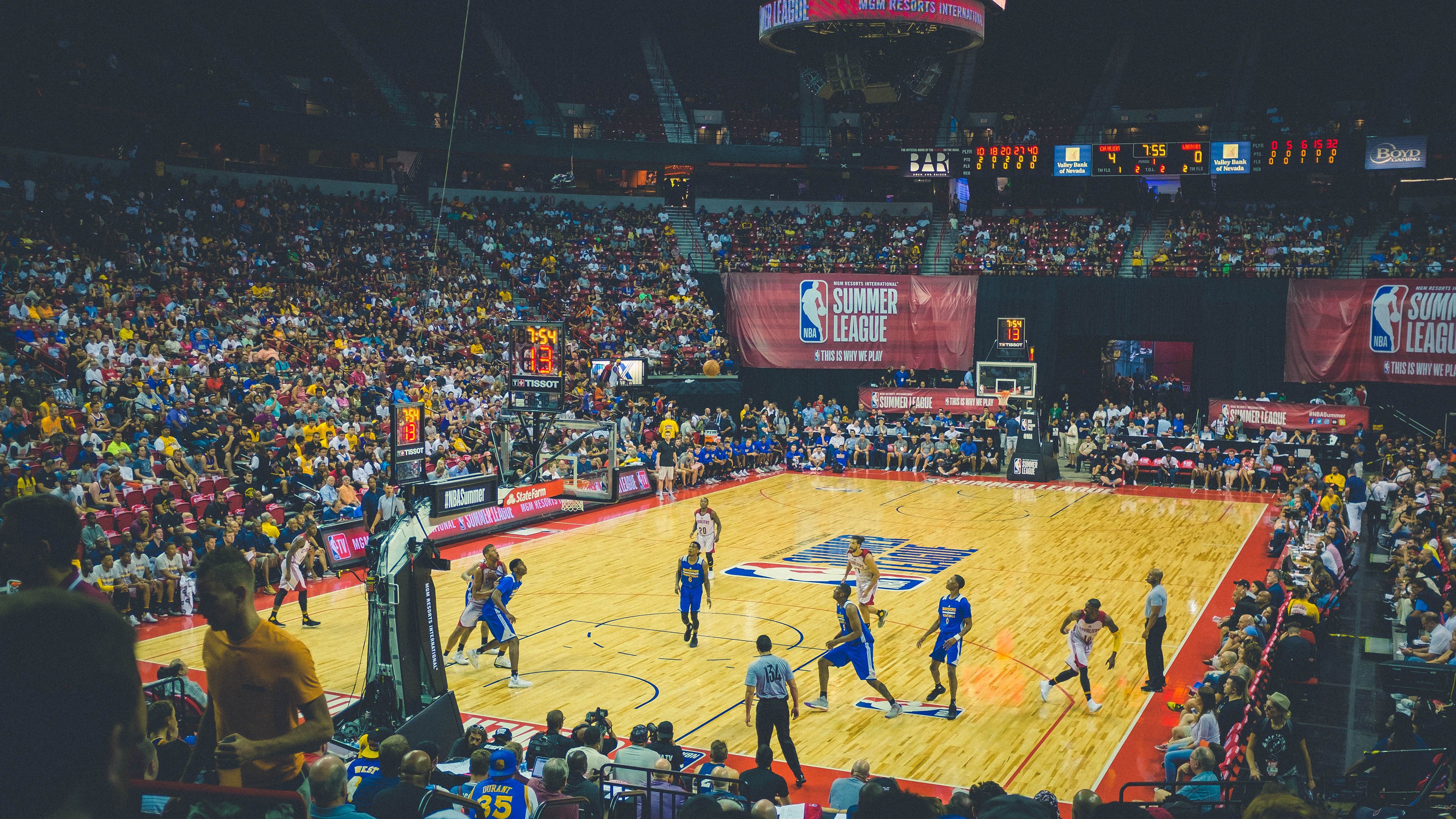 突尼斯奇迹,欧冠半决赛焦点战,北非雄狮击溃塞维利亚