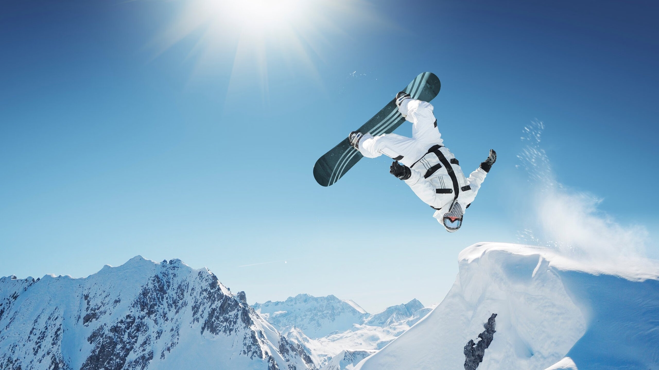 开云体育在线-年度焦点之战，北京队击溃新疆队，战术与意志的完美胜利